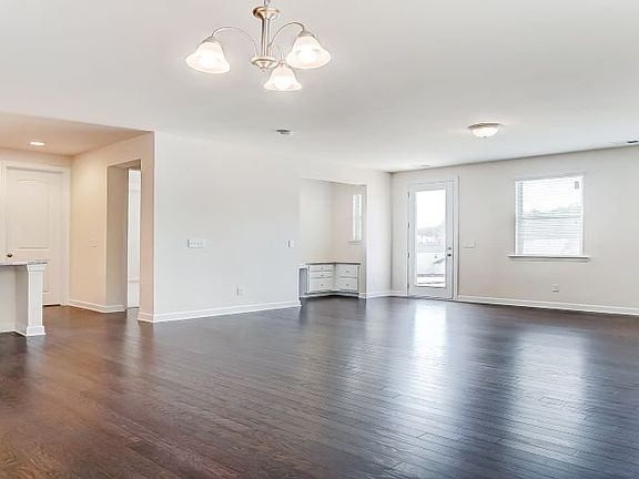 Breakfast and gathering room