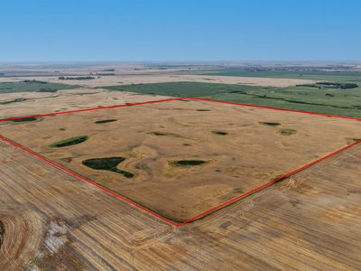SW 1/4 Section 4 Township 161n Range #84W, Mohall, ND, 58761