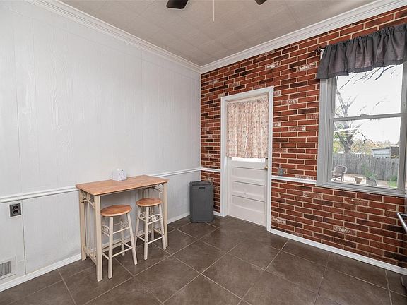4th image of 7326 Eugene Ave