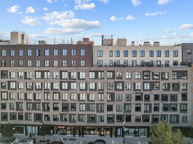 350 Clarkson Ave #307 — Photo 15
