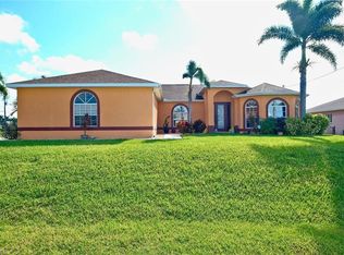 1927 NW 26th Ave, Cape Coral, FL 33993
