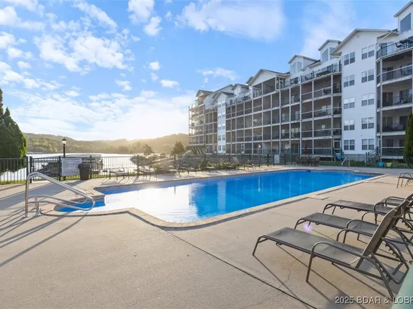 464 Cedar Heights Dr Unit 3G, Camdenton, MO 65020