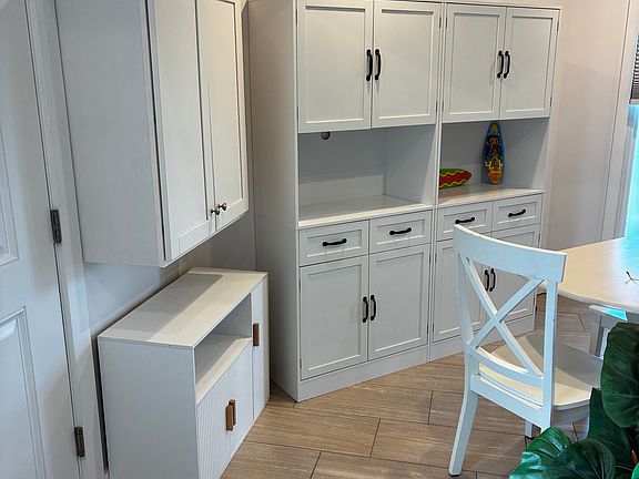 4th image of 122 15th Ave N #3
