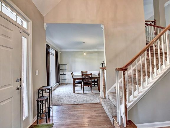 3rd image of 1047 Sunny Glen Ct