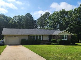 302 Lowry Rd, Anderson, SC 29621