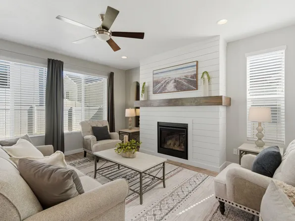 3576 W Alta Loma Ln, South Jordan, UT 84095