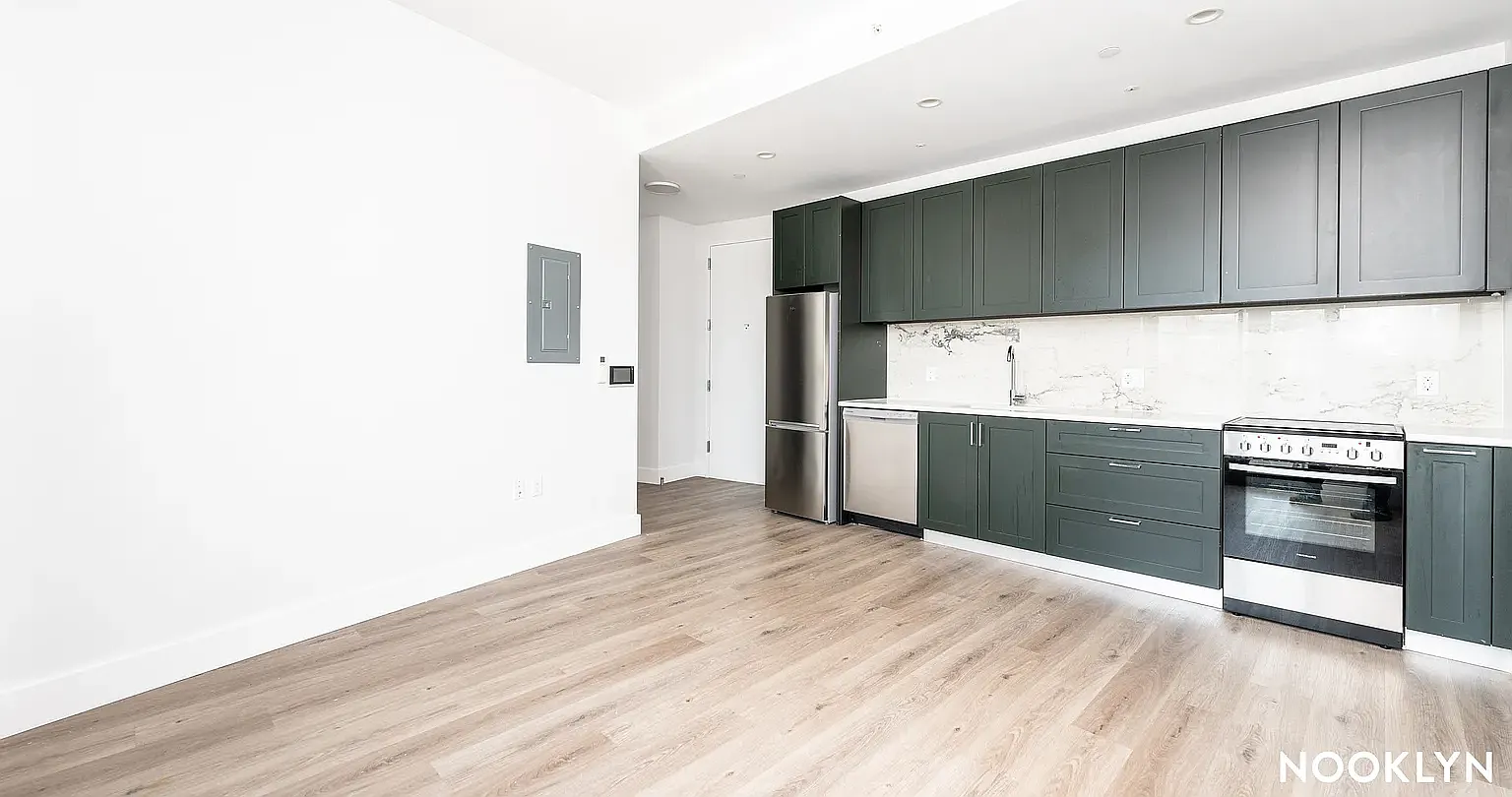 322 Grand Concourse — Photo 1