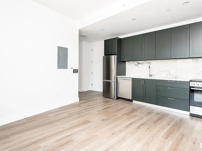 322 Grand Concourse #1205 — Photo 4