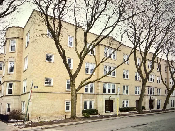 5953 N Greenview Ave #1, Chicago, IL 60660