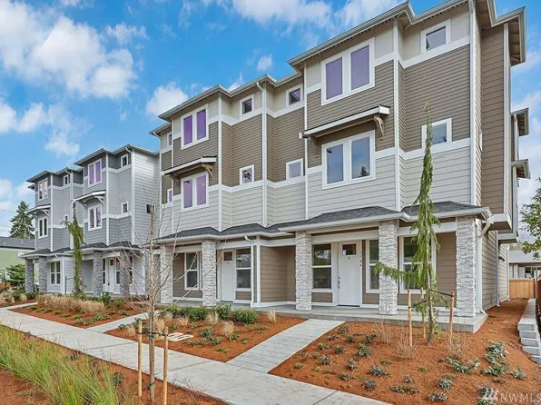 1504 Kirkland Ave NE Unit B, Renton, WA 98056