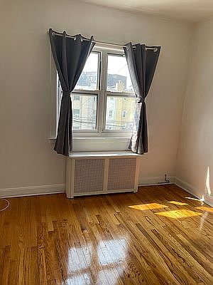 4th image of 48-22 42nd St #2