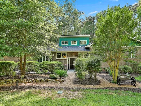 120 Tall Pine Dr, Fayetteville, GA 30214