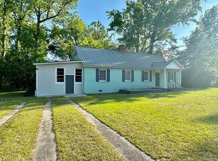 1207 S Riverdale Ave, Florence, SC 29505