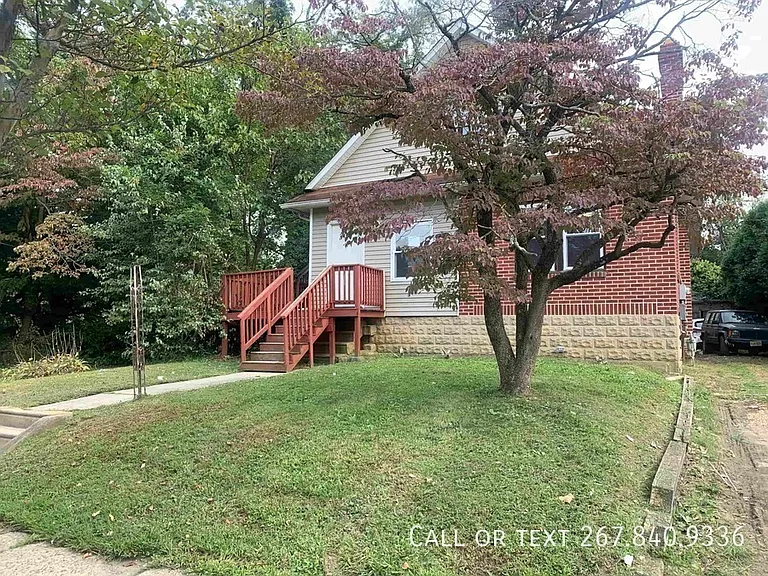 4 Columbia Ave #1DOWN — Photo 33