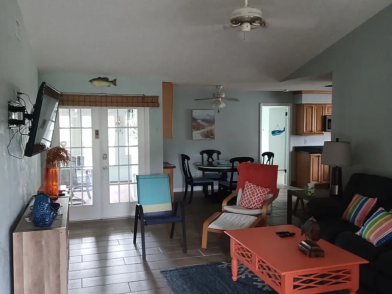 9 Collinson Ct — Photo 19