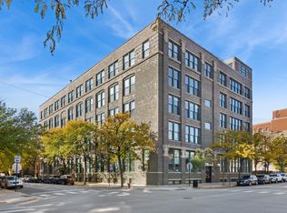 1327 W Washington Blvd Suite 105, Chicago, IL