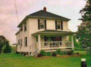 2207 Baldwin Rd, Lapeer, MI 48446