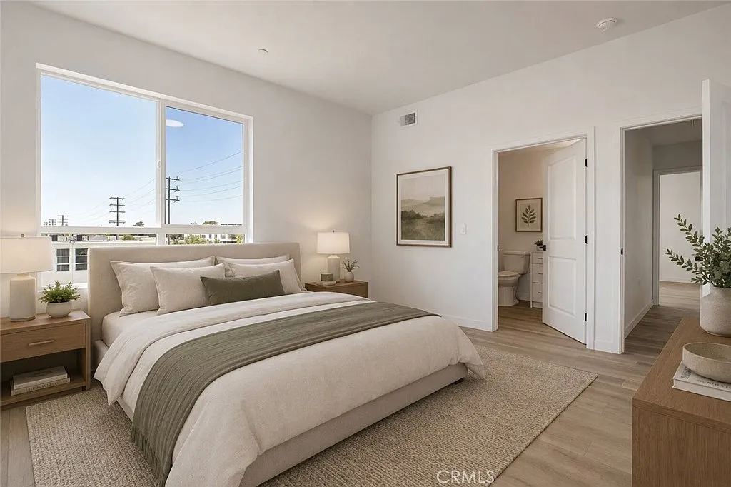 2 bed, 1135 sqft, $2,800 — Photo 4