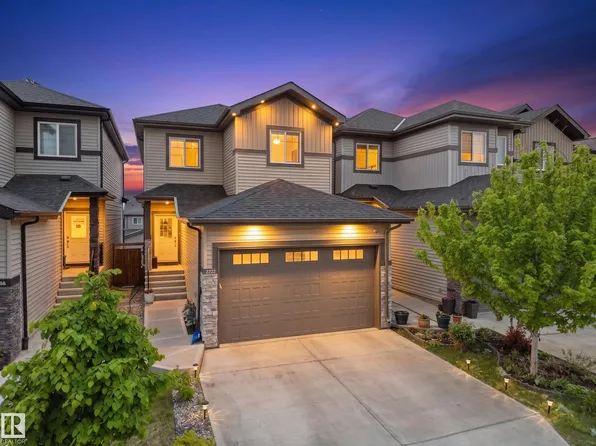 9923 222nd St NW, Edmonton, AB T5T 7J1