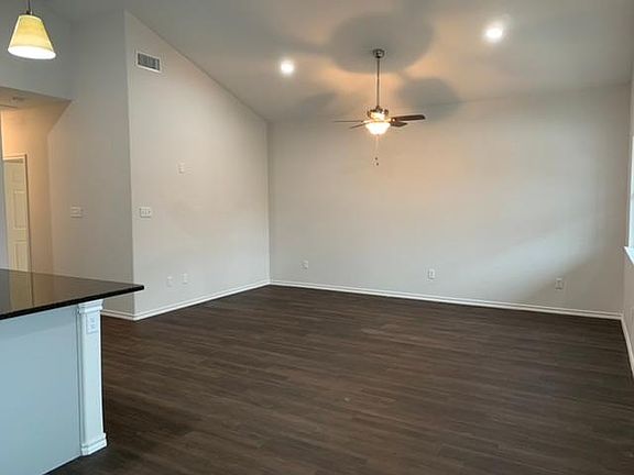 2nd image of 1607 Sayle St