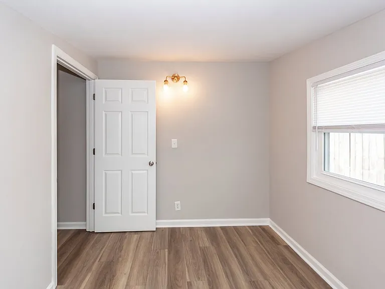 3860 Chestnut St — Photo 38