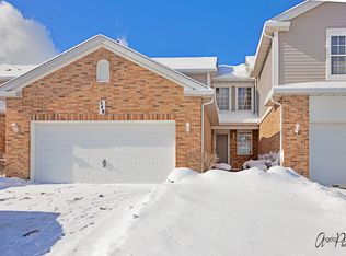 348 Haber Rd, Cary, IL 60013