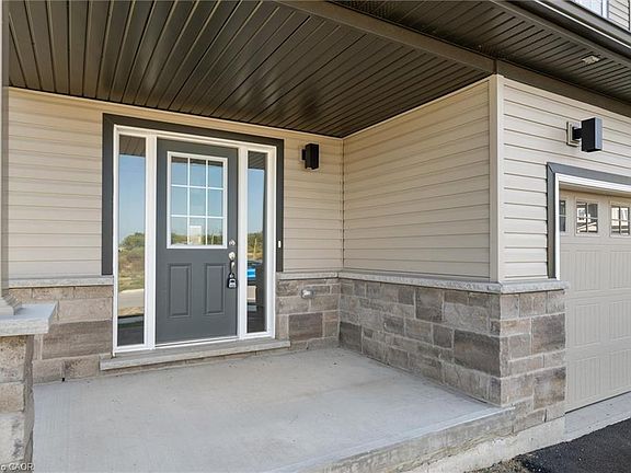 2nd image of 123 Hillcrest Rd