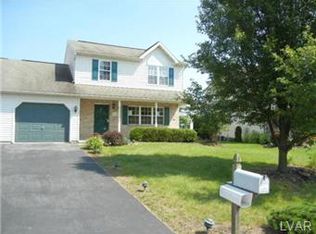 282 N View Rd, Fleetwood, PA 19522
