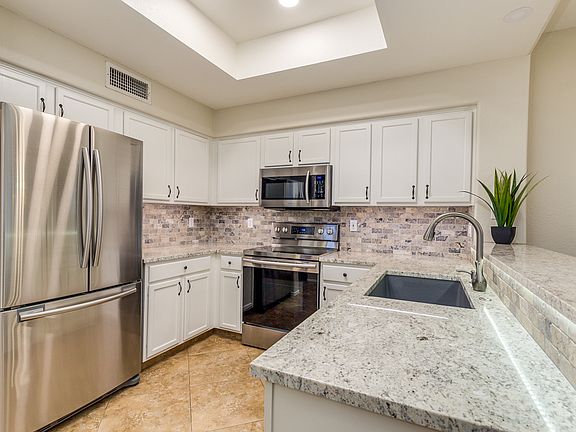5th image of 8412 W Salter Dr