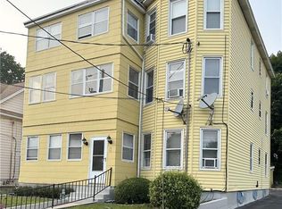 16 East St, Ansonia, CT 06401
