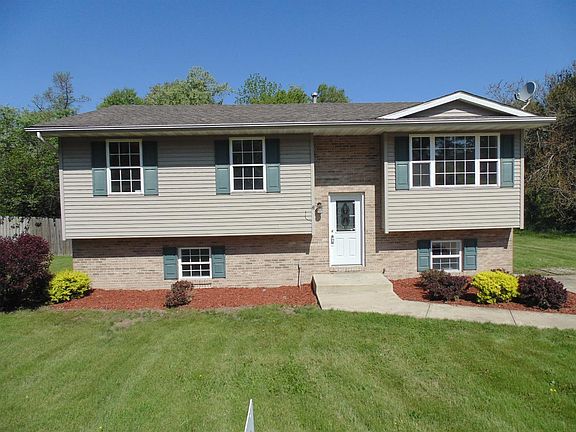2nd image of 4276 Deer Run Ct