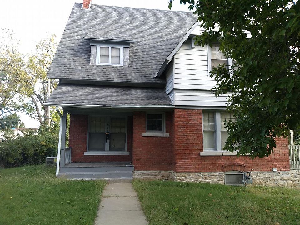 1st image of 3816 E 61st St