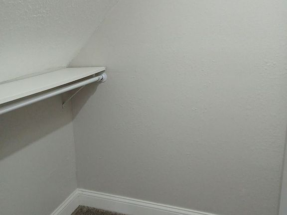 5th image of 4003 Saint John Ave