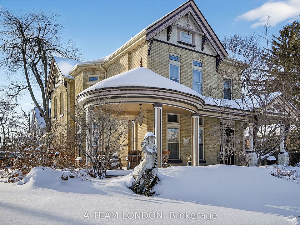 1st image of 307 Ridout St S