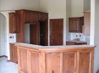 3631 N Ridge Port St, Wichita, KS 67205