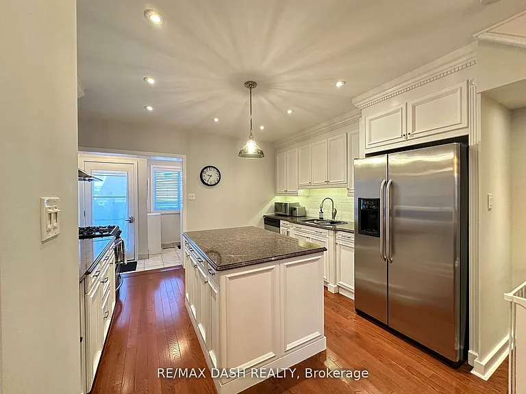 24 Berkshire Ave — Photo 11