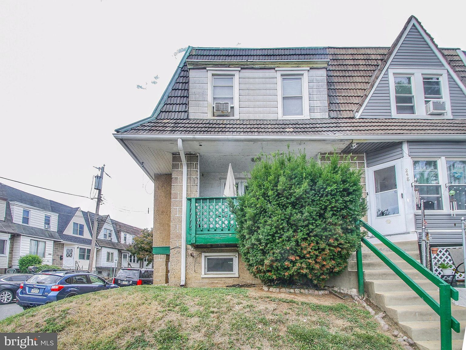 A 1930s Green Kitchen Brightens Up in the Bronx