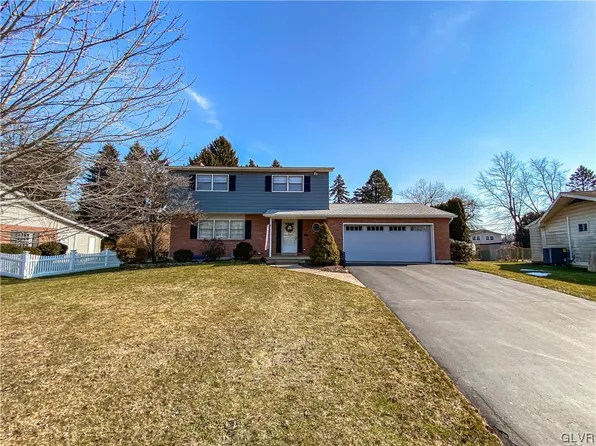 3650 Walt Whitman Ln, Bethlehem, PA 18017