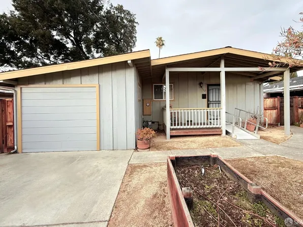 112 Grace Ave, East Palo Alto, CA 94303