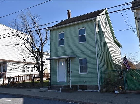 3rd image of 338 W Saint Joseph St