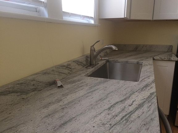 3rd image of 2440 W Ardmore Ave APT 2