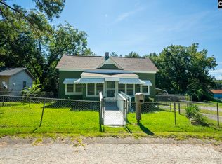 1216 Player St, Newberry, SC 29108