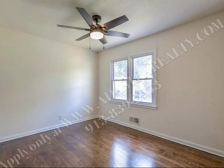 5907 E 101st St — Photo 10