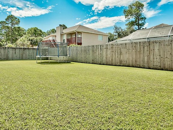 4th image of 989 Forest Shore Dr