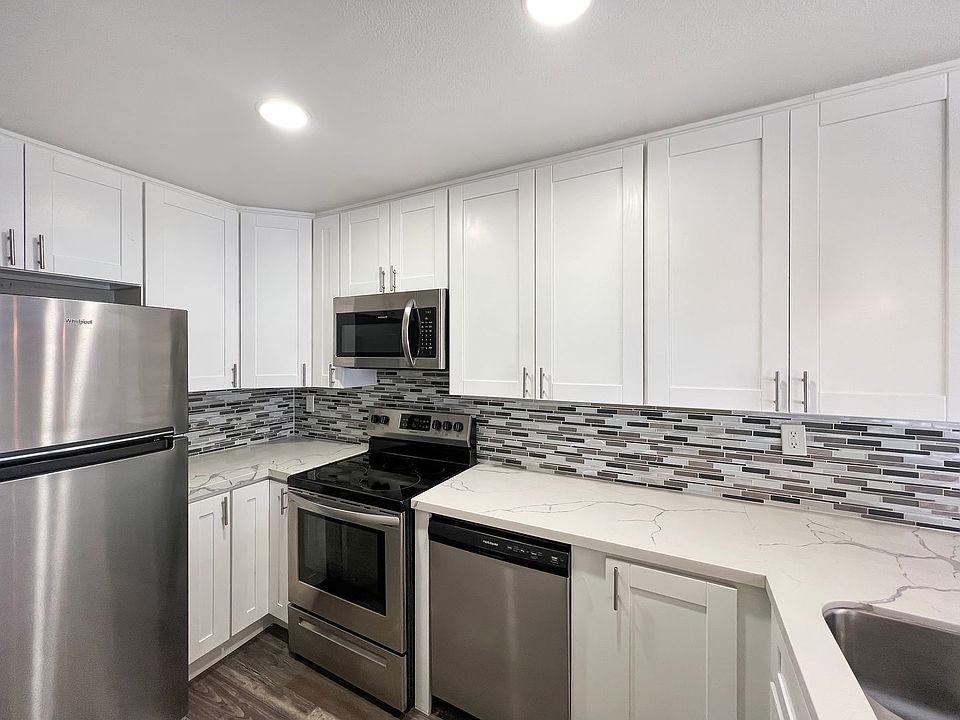 1st image of 4262 Parks Ave APT 206