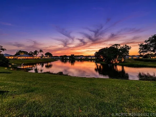 1676 SW Monarch Club Dr, Palm City, FL 34990