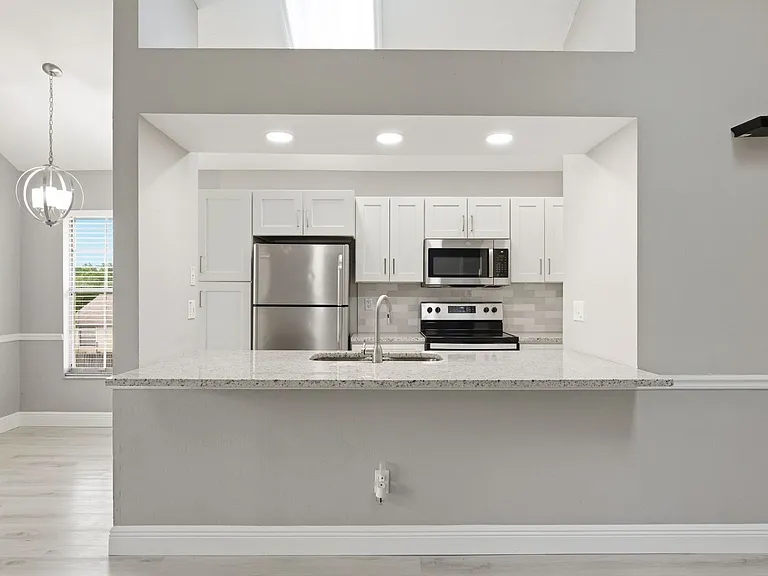 3726 Albion Ct — Photo 10