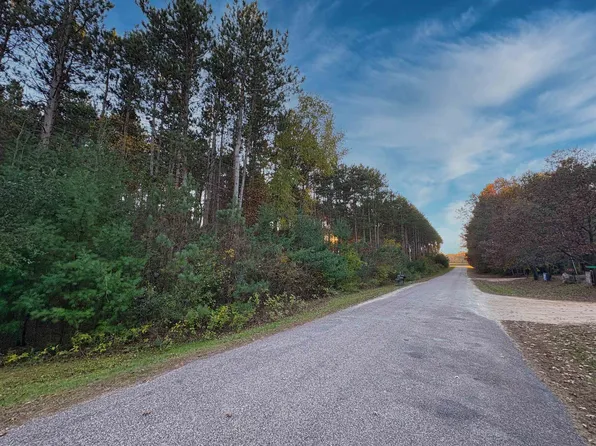 Twin Ln #22, Redgranite, WI 54970