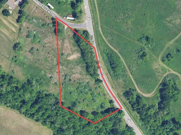 9422 Ballentine Rd, Hillsboro, OH 45133