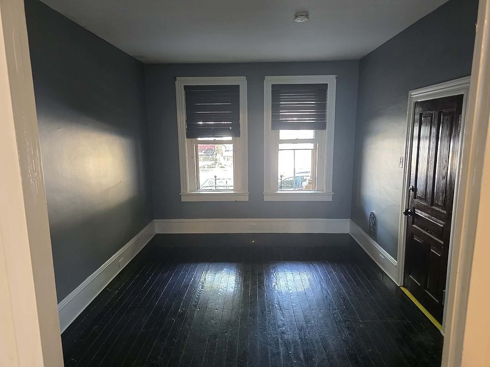 1st image of 318 W Orange St APT 1